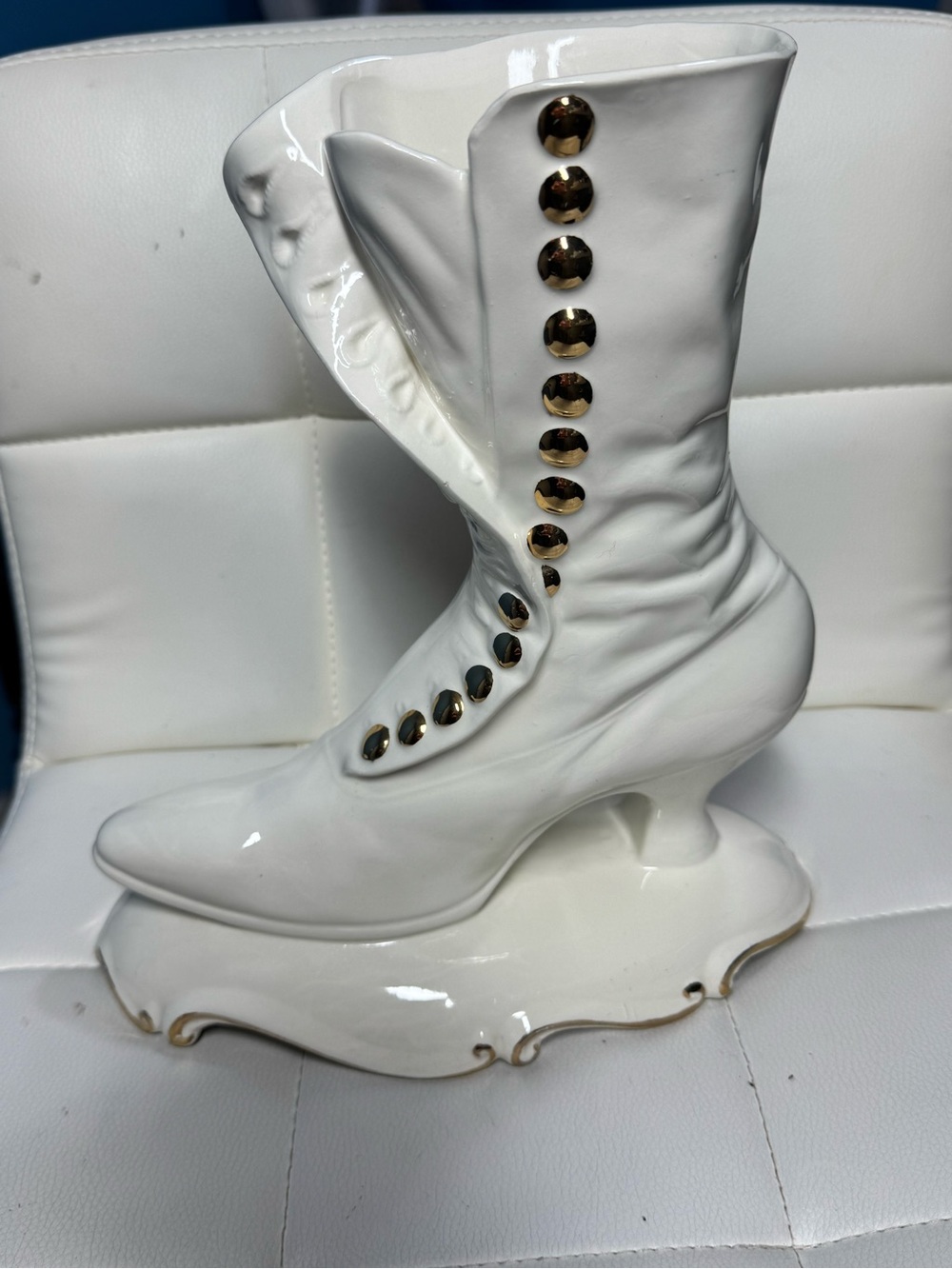 Vintage Atlantic Mold Ceramic Victorian High-Button Boot
Vase